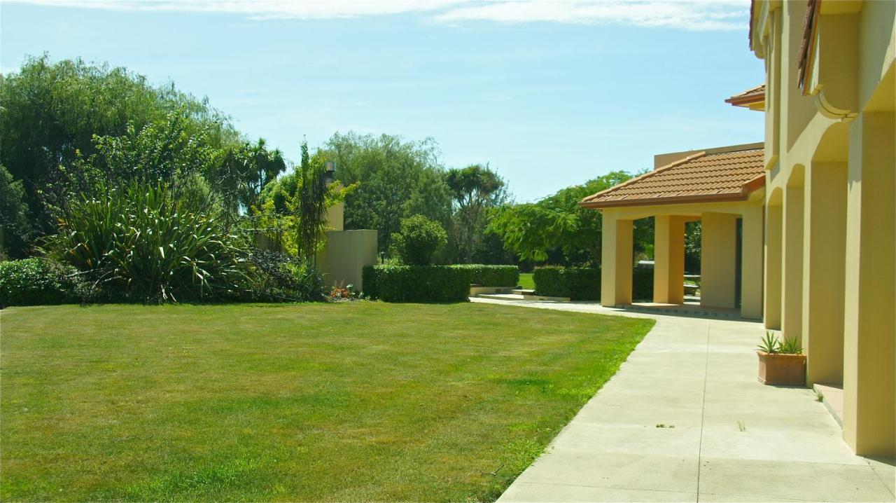 Darfield Tuscany Downs Estate المظهر الخارجي الصورة